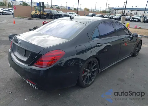 2018 Mercedes-Benz S 560 z USA, uszkodzony, nr VIN WDDUG8DB1JA400383
